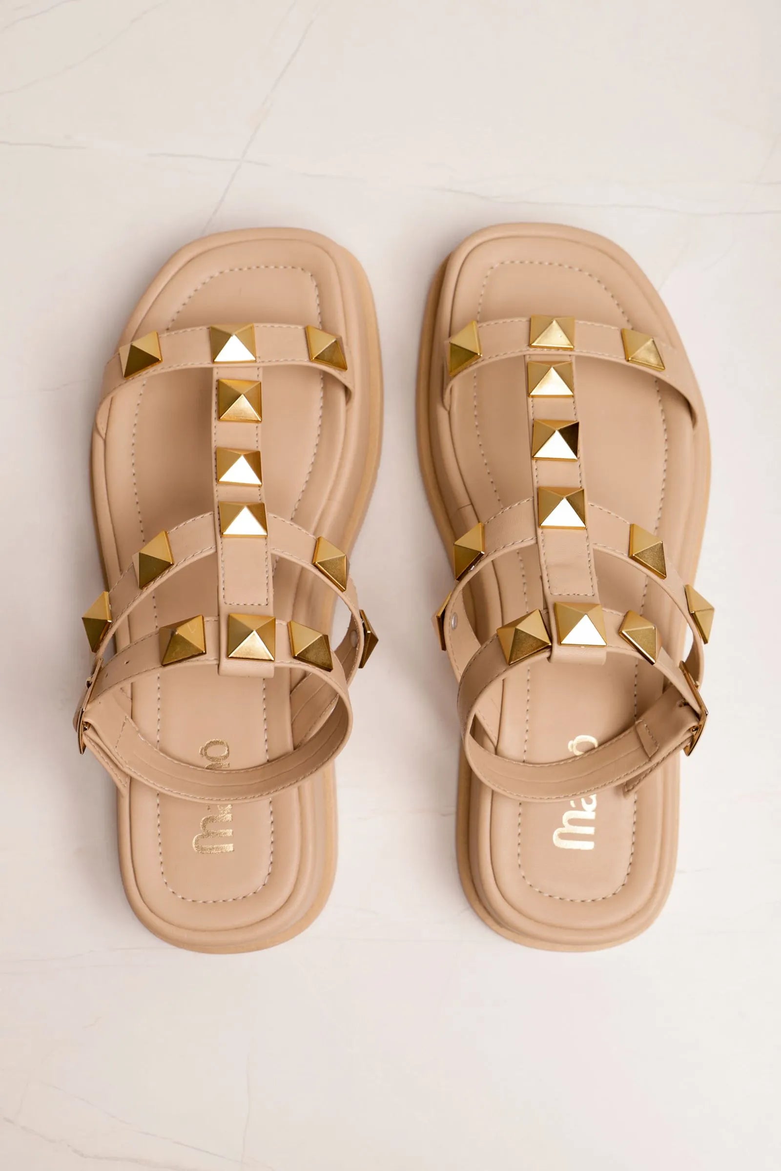 Sandália Tachas flatform ROSÊ