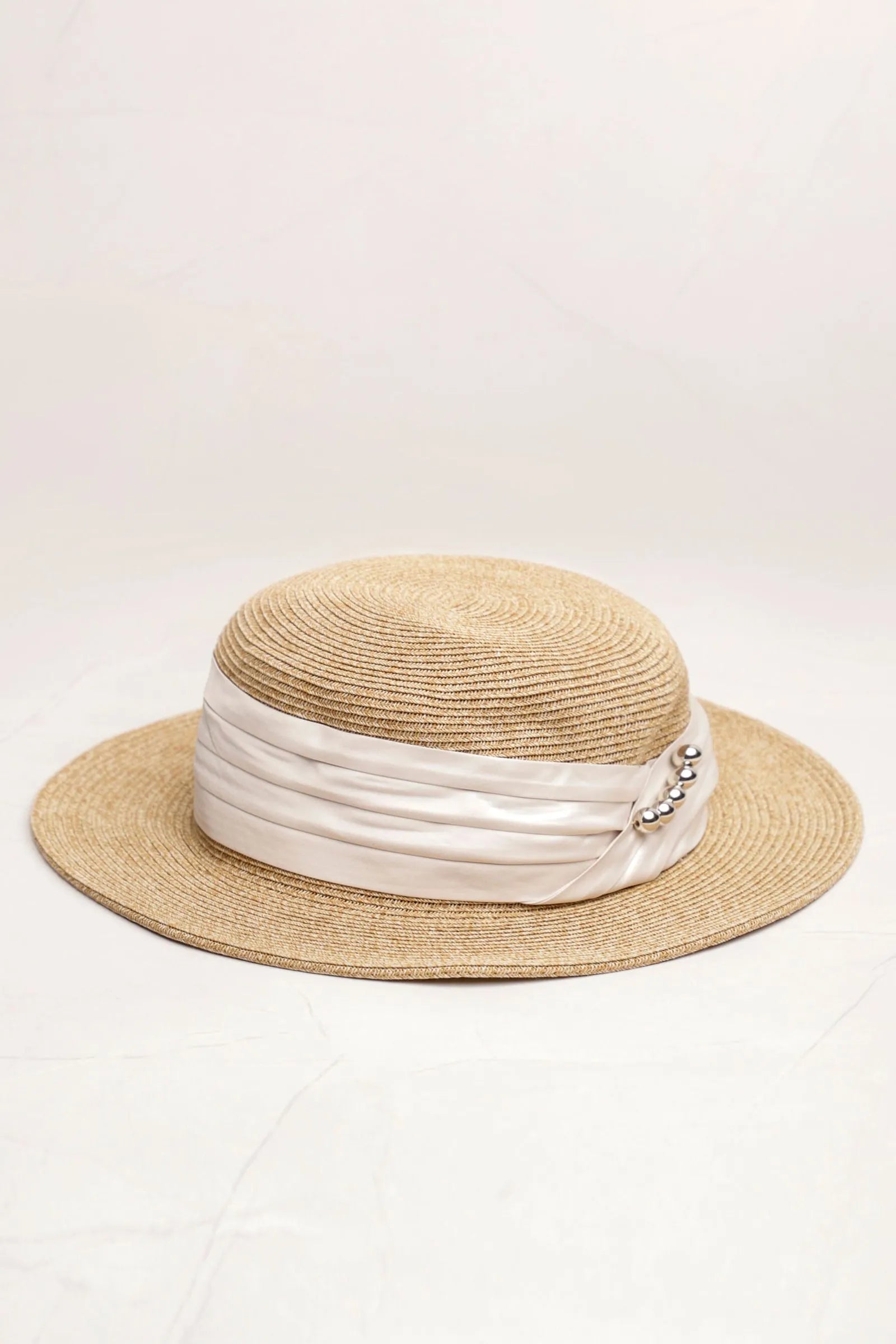 Chapéu De Palha Faixa Cetim Pérola OFF-WHITE