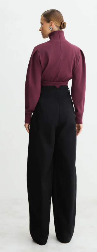 CALCA BAGGY PREGA FRONTAL RECORTE V COSTAS