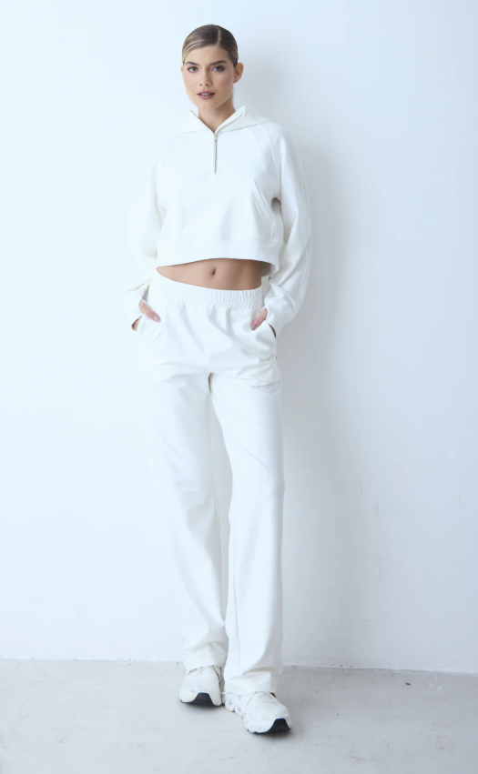 CALCA RETA DE MOLETOM COM ELASTICO NA CINTURA