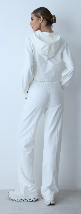 CALCA RETA DE MOLETOM COM ELASTICO NA CINTURA