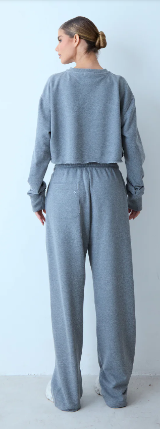 CALCA RETA ELASTICO CINTURA E BOLSO COSTAS