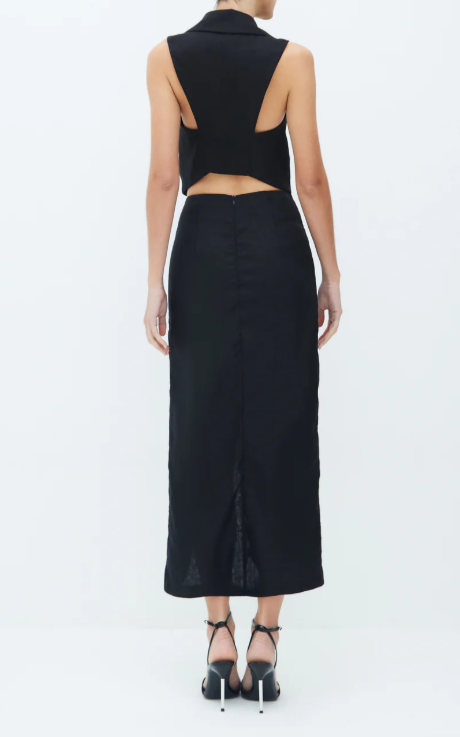 SAIA MIDI COM BOTAO FENDA E BOLSO FRONTAL