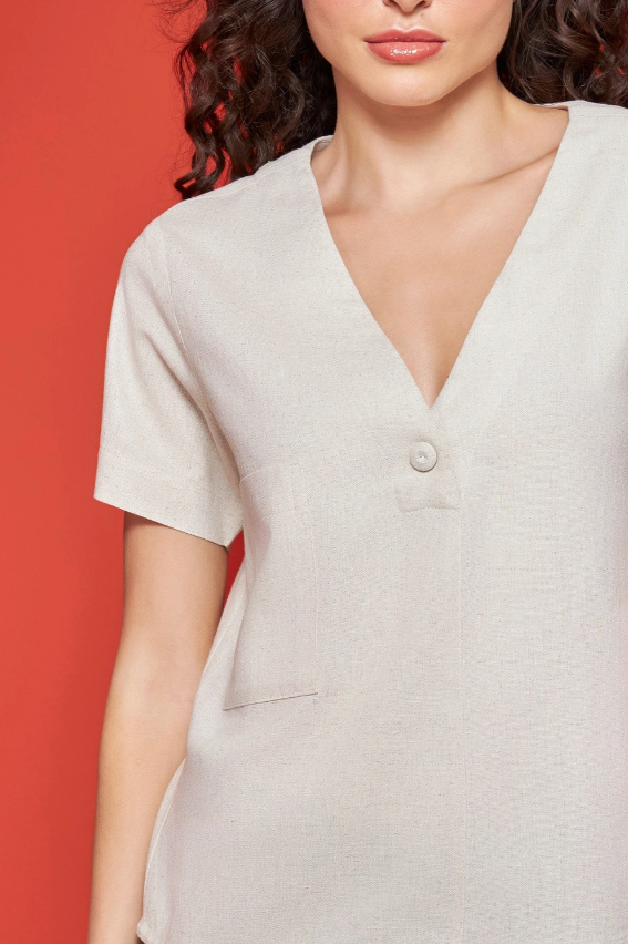 Camisa cropped de linho misto com bolso