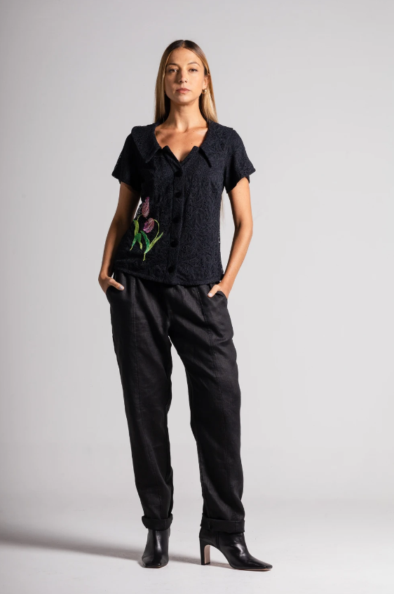 Camisa Manga Curta com Bordado