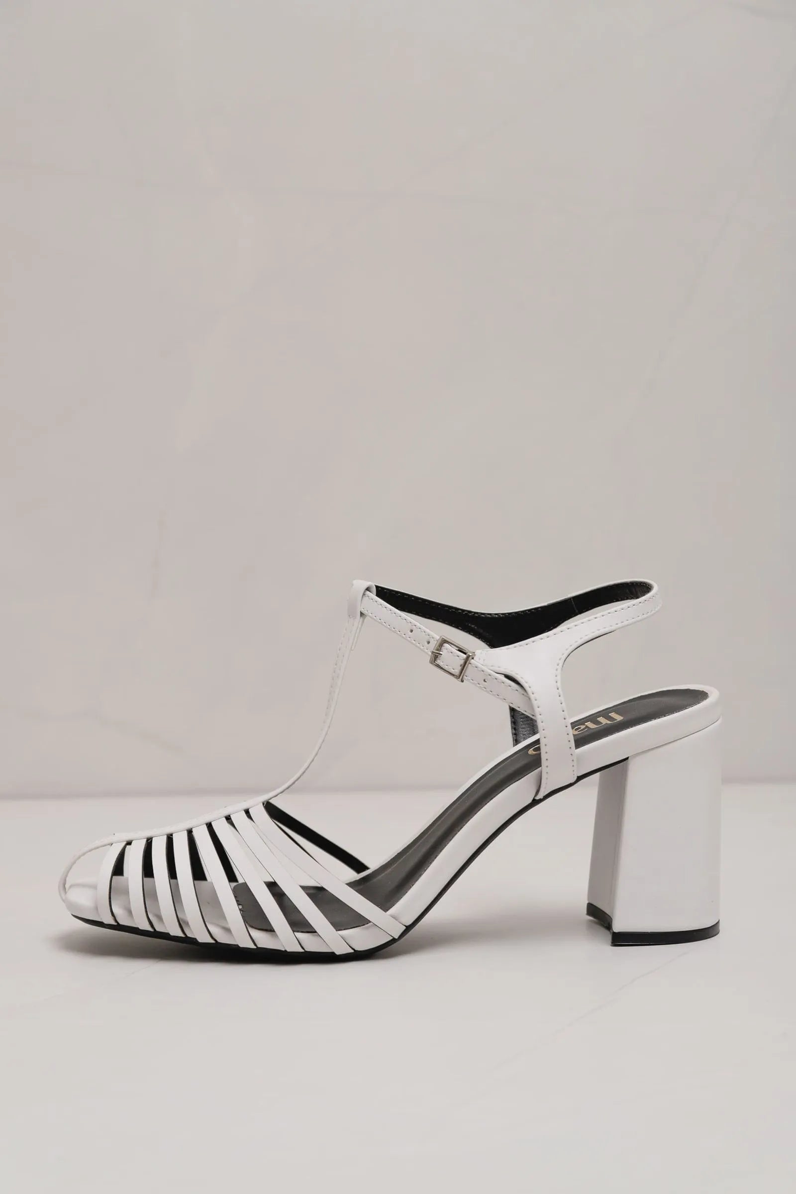 Sandália Tiras Retrô BRANCO