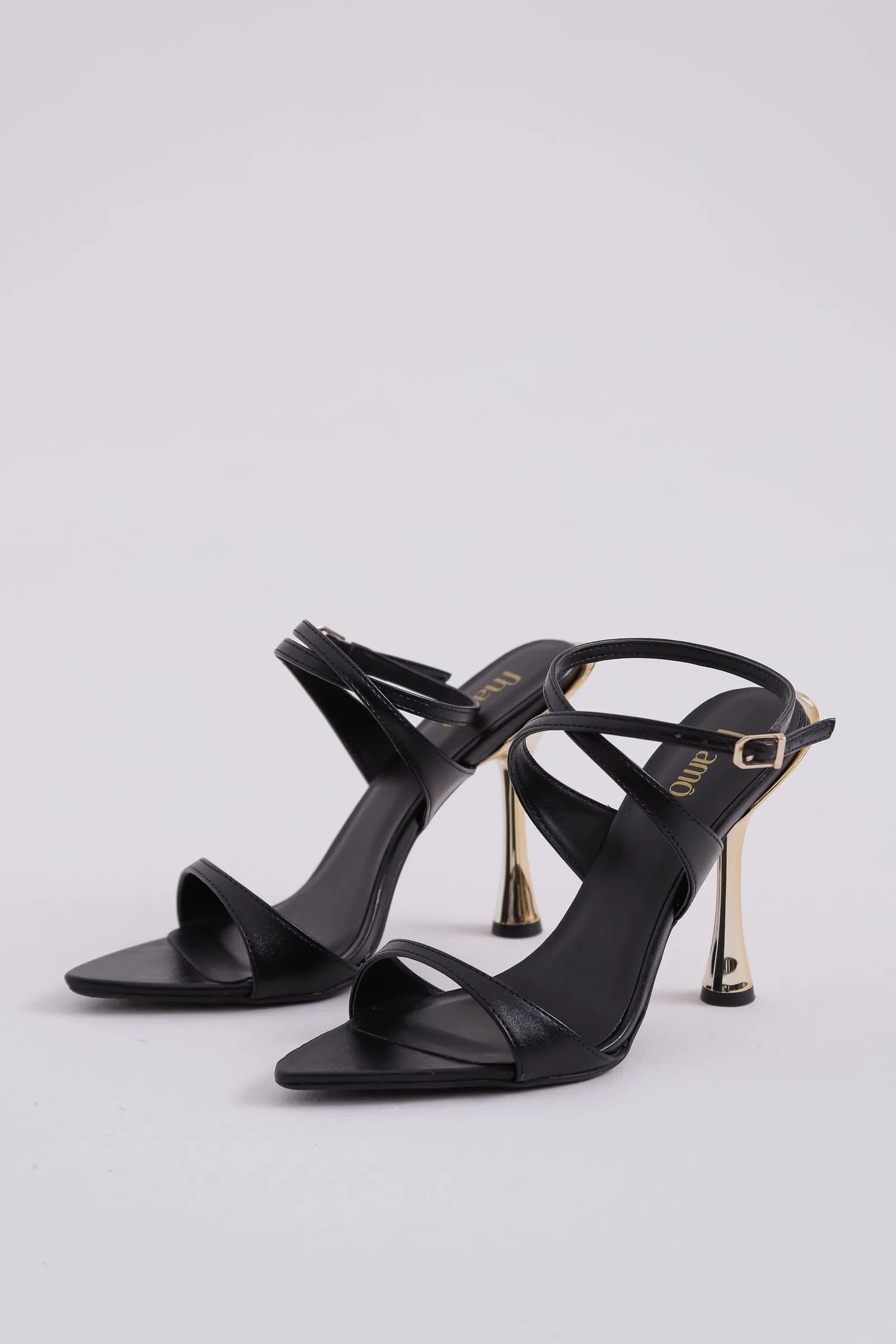 Sandália Salto Alto Fino PRETO