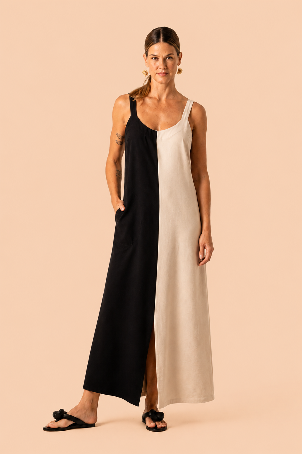 Vestido Longo Preto/branco Regata